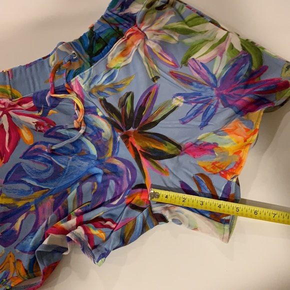 Shorts Kendall and Kylie Colossal Palm Large - Picture 10 of 12